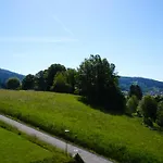 Konukevi Zur Klause 3*