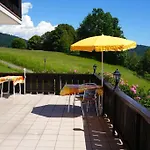 Zur Klause Konukevi 3*