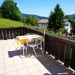 Zur Klause 3*