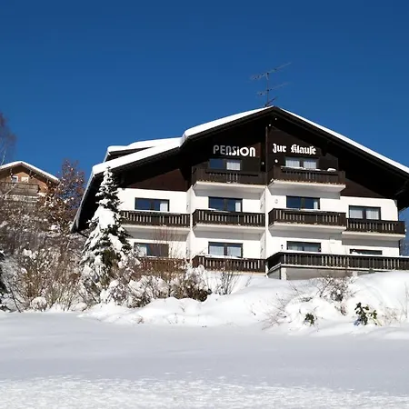 Zur Klause 3*